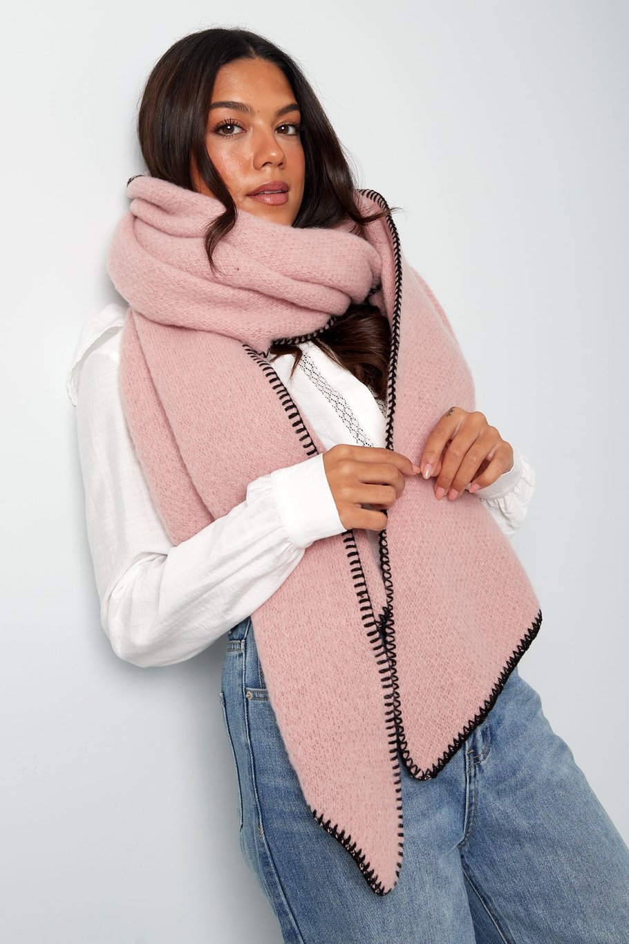 Sciarpa invernale monocolore con cuciture nere - marrone Immagine4